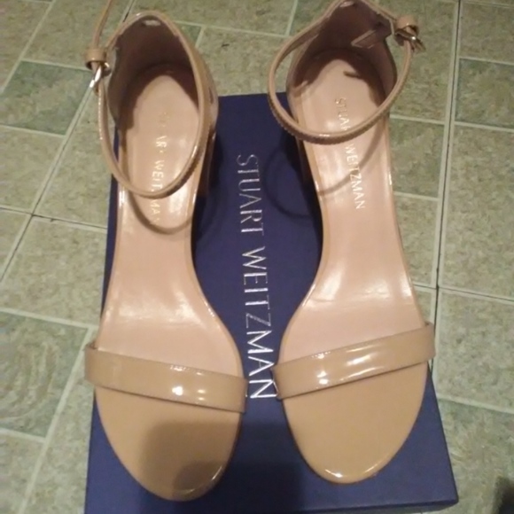 stuart weitzman simple ankle strap sandal